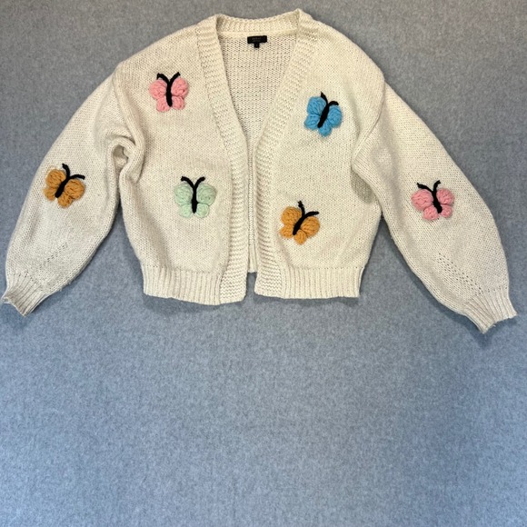 Sweaters - Womens Chunky Knit 3D Butterfly Embroidered Cottagecore Pastel Cardigan Small